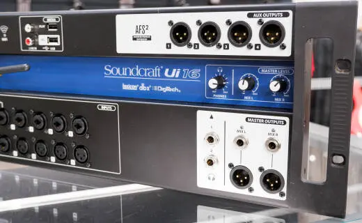 Soundcraft - Ui-16 Compact 16 Input Remote-Controlled Digital Mixer 2